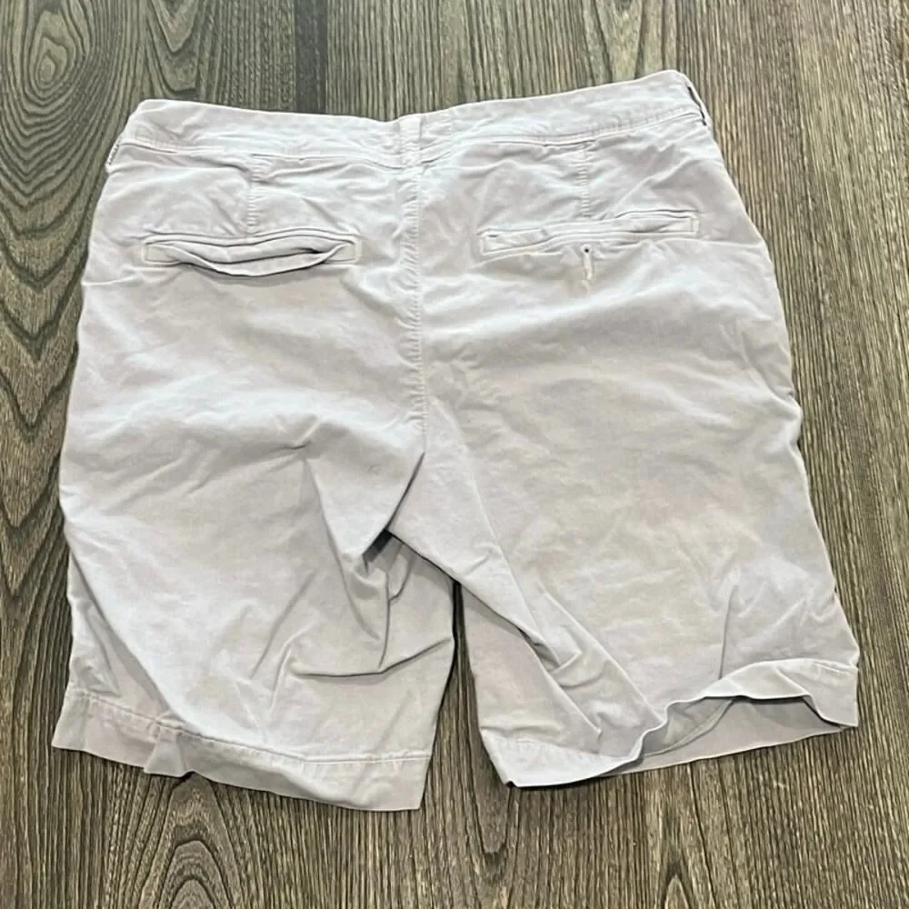 American Eagle Mens Chino Shorts Mid Rise Next Level Flex Light Tan Size 28